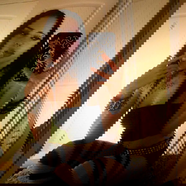 juliaelzz juliaelzz archive image