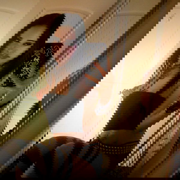 juliaelzz juliaelzz archive image