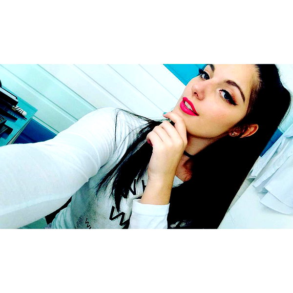 julieta.allegretti instagram image archive image