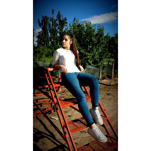 julieta.allegretti instagram image archive image