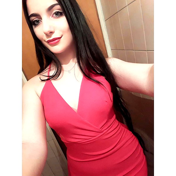 julieta.allegretti instagram image archive image