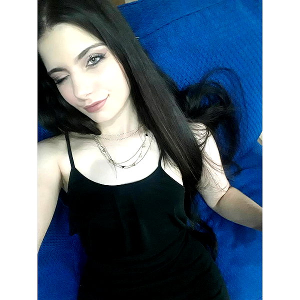 julieta.allegretti instagram image archive image