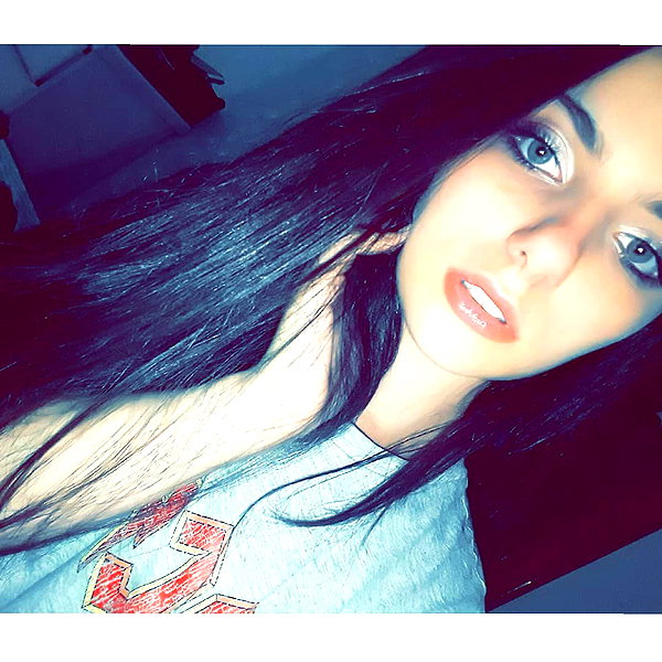 julieta.allegretti instagram image archive image