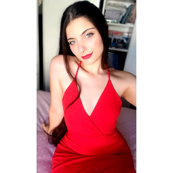 julieta.allegretti instagram image archive image