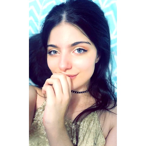 julieta.allegretti instagram image archive image