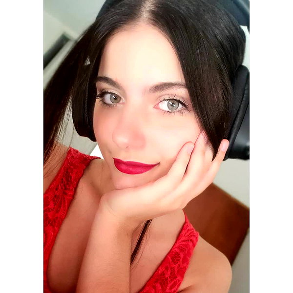 julieta.allegretti instagram image archive image