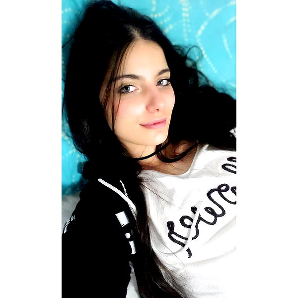julieta.allegretti instagram image archive image