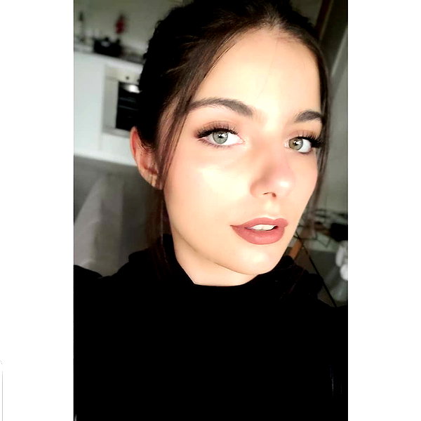 julieta.allegretti instagram image archive image