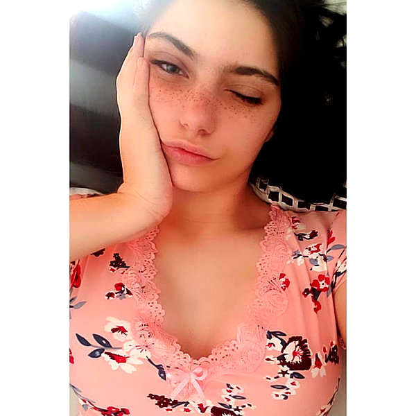 julieta.allegretti instagram image archive image