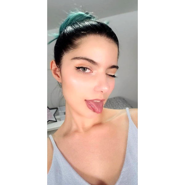 julieta.allegretti instagram image archive image