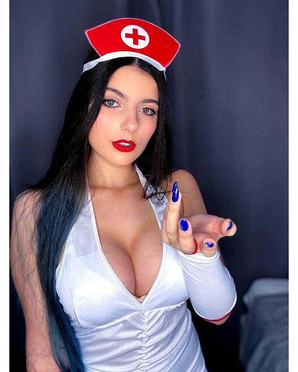 julieta.allegretti instagram image archive image