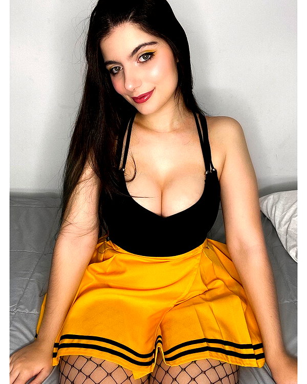 julieta.allegretti instagram image archive image