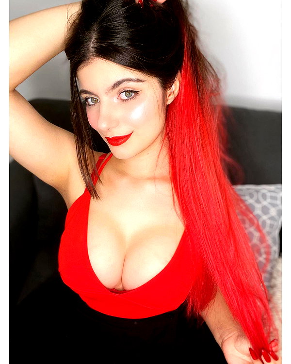 julieta.allegretti instagram image archive image