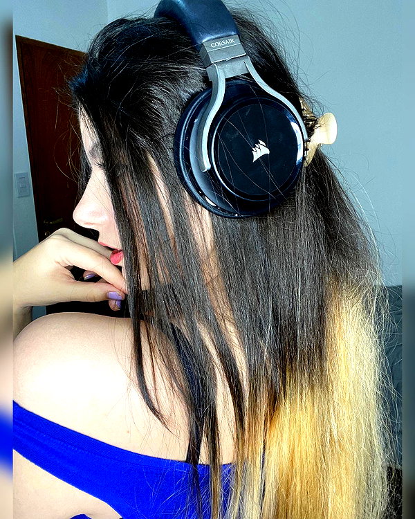 julieta.allegretti instagram image archive image
