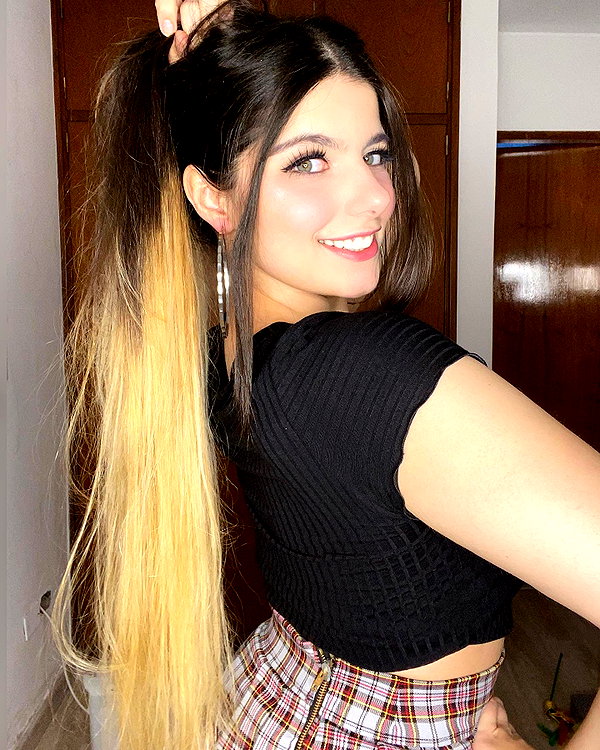 julieta.allegretti instagram image archive image