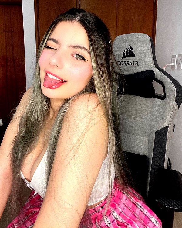 julieta.allegretti instagram image archive image