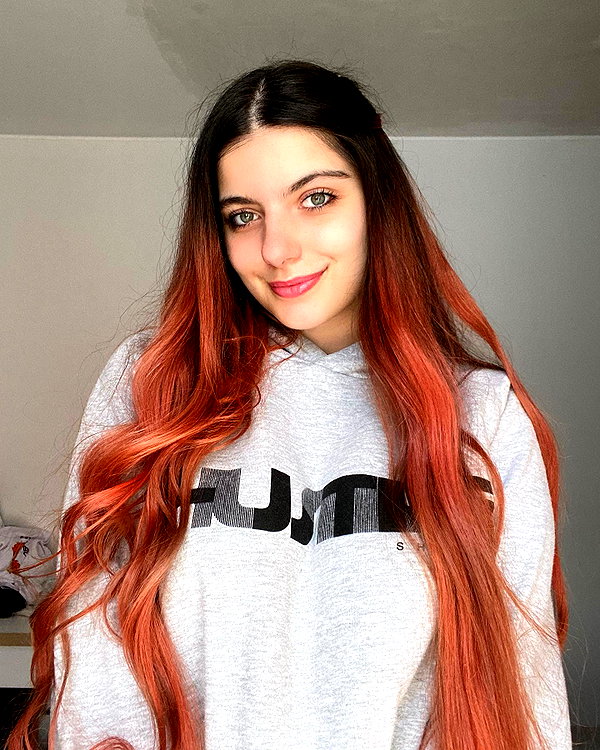 julieta.allegretti instagram image archive image