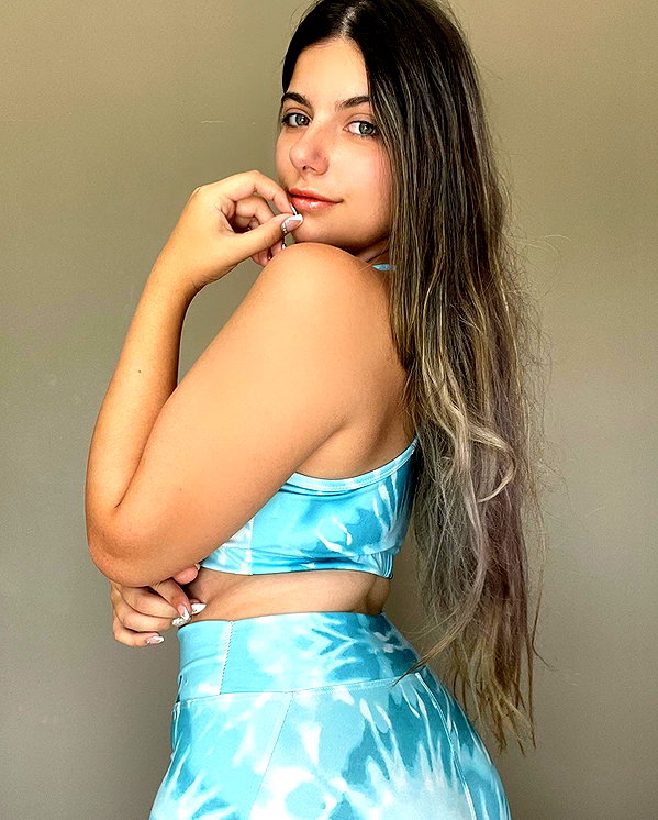 julieta.allegretti instagram image archive image