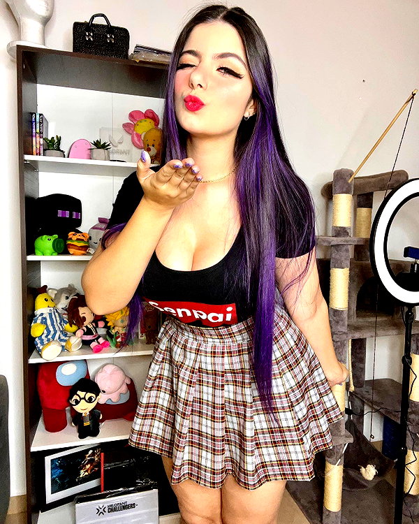 julieta.allegretti instagram image archive image
