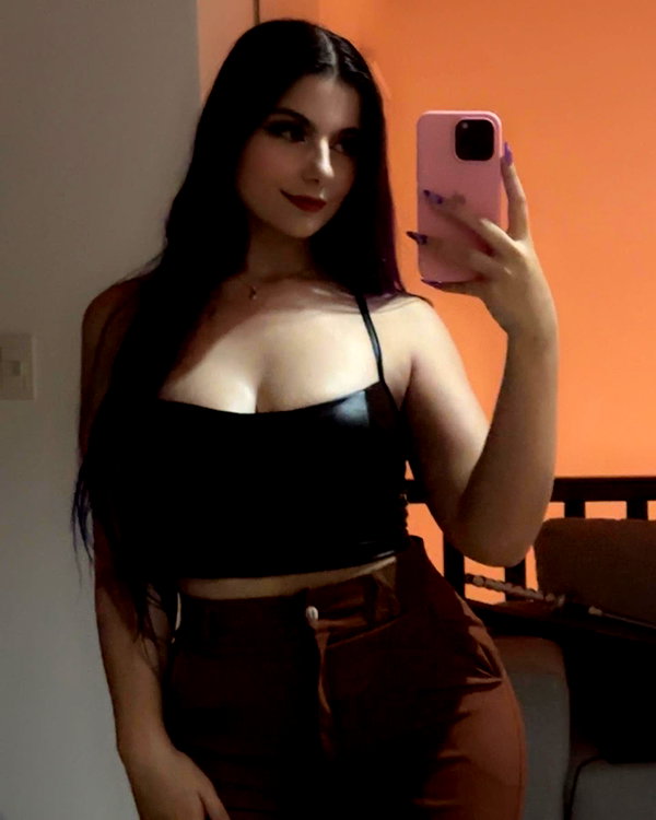 julieta.allegretti instagram image archive image