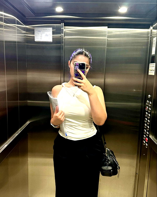 julieta.allegretti instagram image archive image