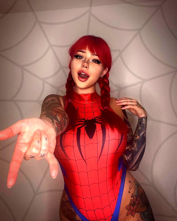 juneeberri instagram image archive image