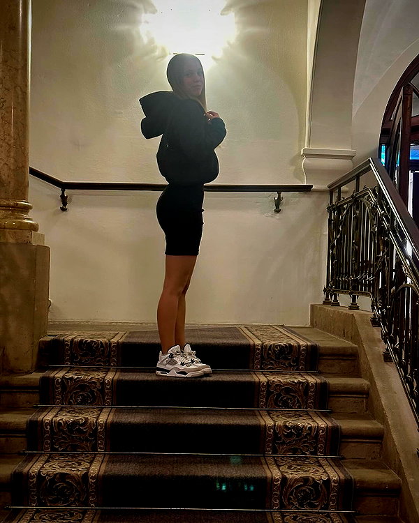 justfranzi.x instagram image archive image