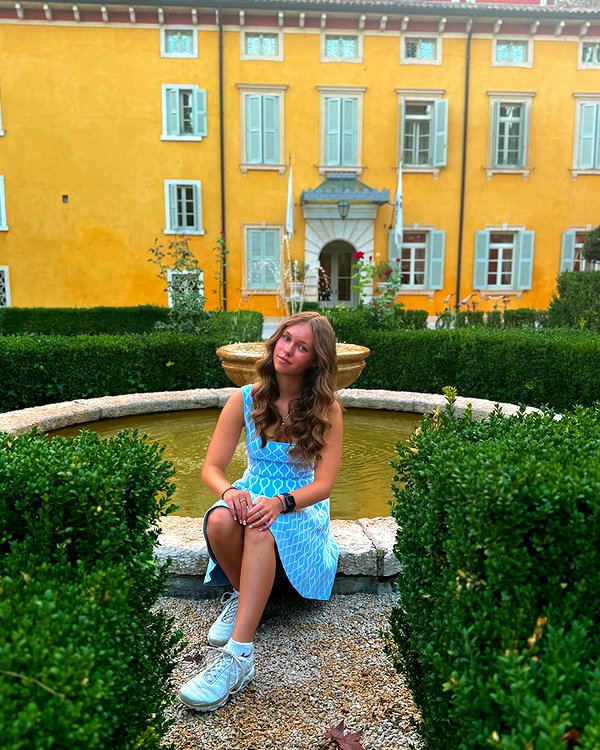justfranzi.x instagram image archive image