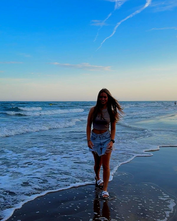 justfranzi.x instagram image archive image