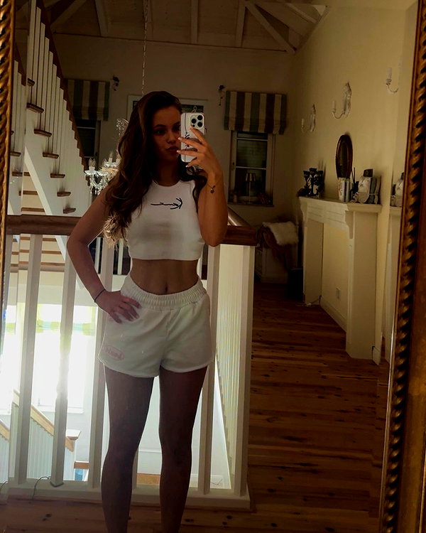 justfranzi.x instagram image archive image