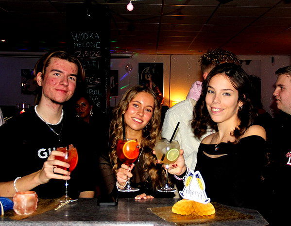 justfranzi.x instagram image archive image