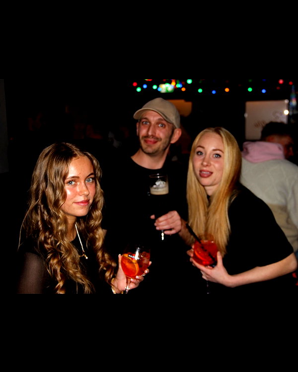 justfranzi.x instagram image archive image