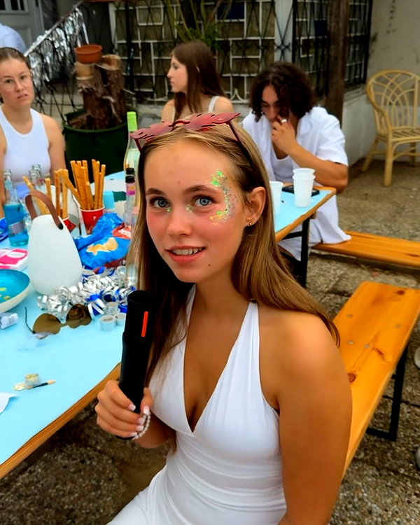 justfranzi.x instagram image archive image