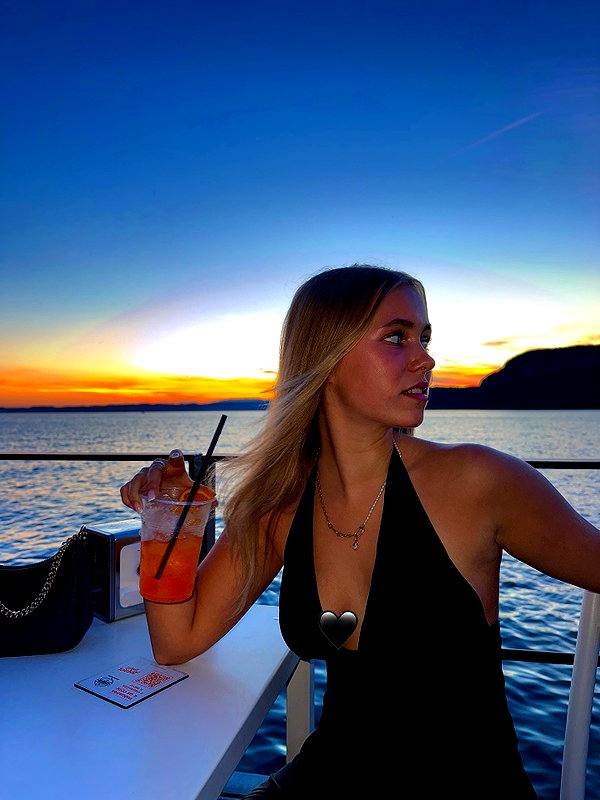 justfranzi.x instagram image archive image