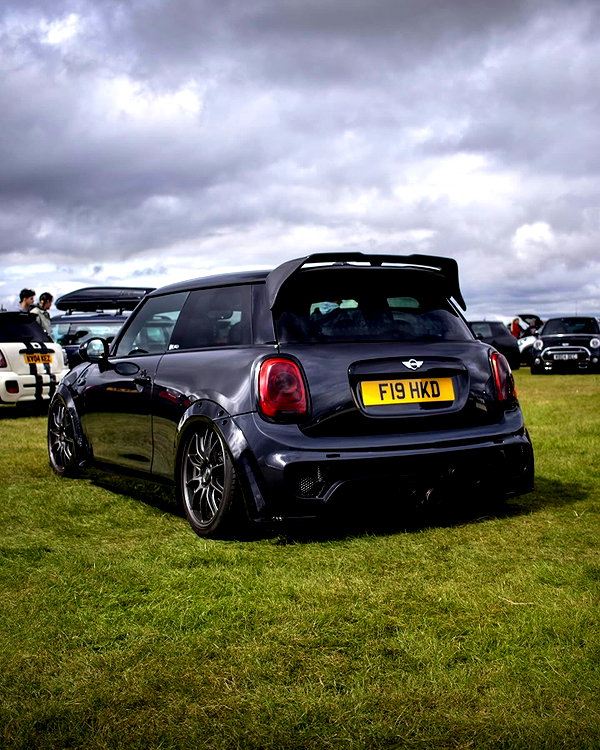 justminis_ justminis_ archive image