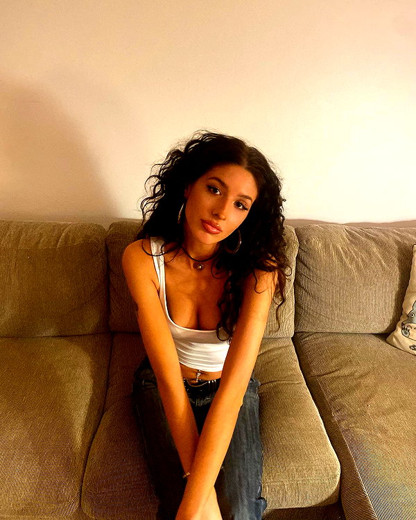 kaleenaisabell instagram image archive image