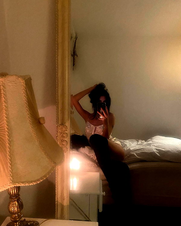 kaleenaisabell instagram image archive image