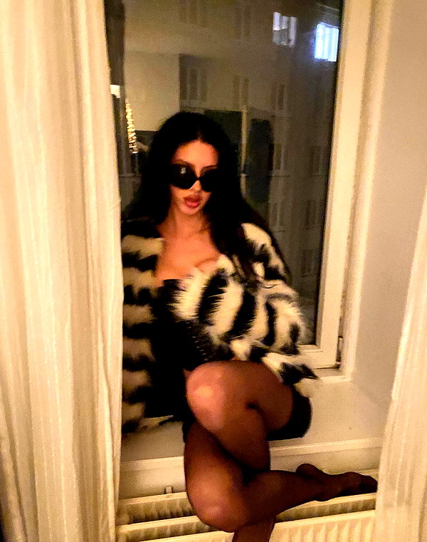 kaleenaisabell instagram image archive image