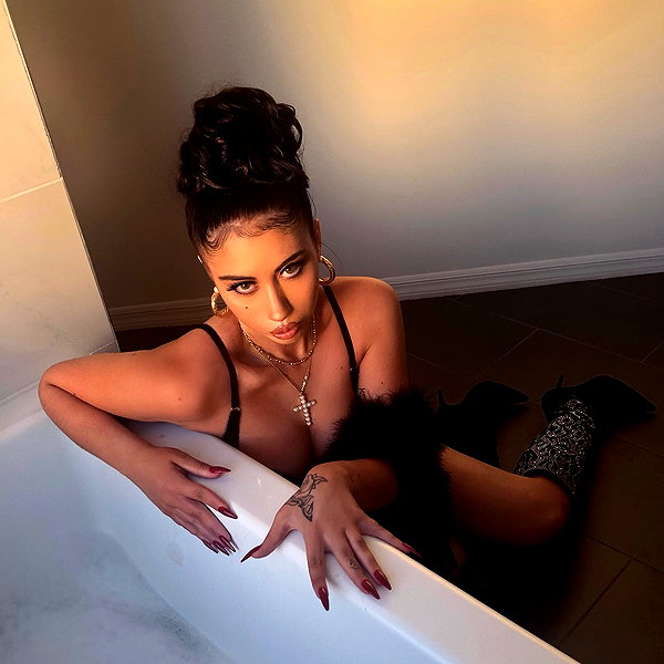 kaliuchis instagram image archive image