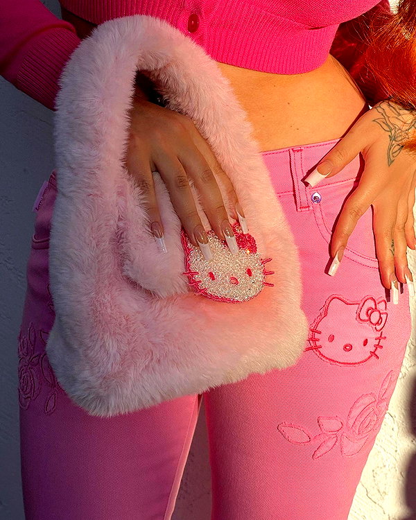 kaliuchis instagram image archive image