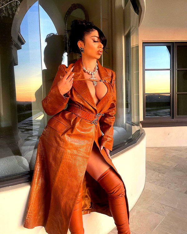 kaliuchis instagram image archive image