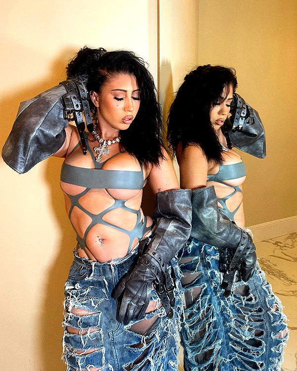 kaliuchis instagram image archive image