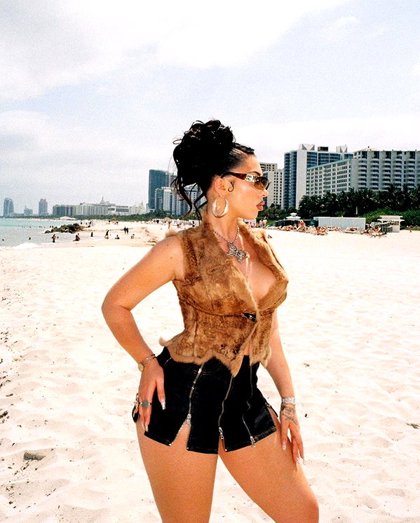 kaliuchis instagram image archive image
