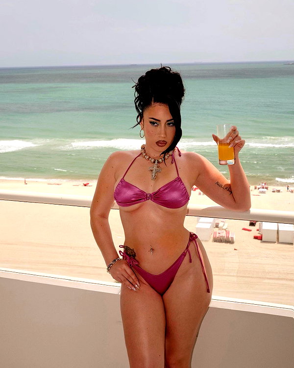 kaliuchis instagram image archive image