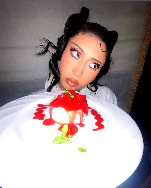 kaliuchis instagram image archive image
