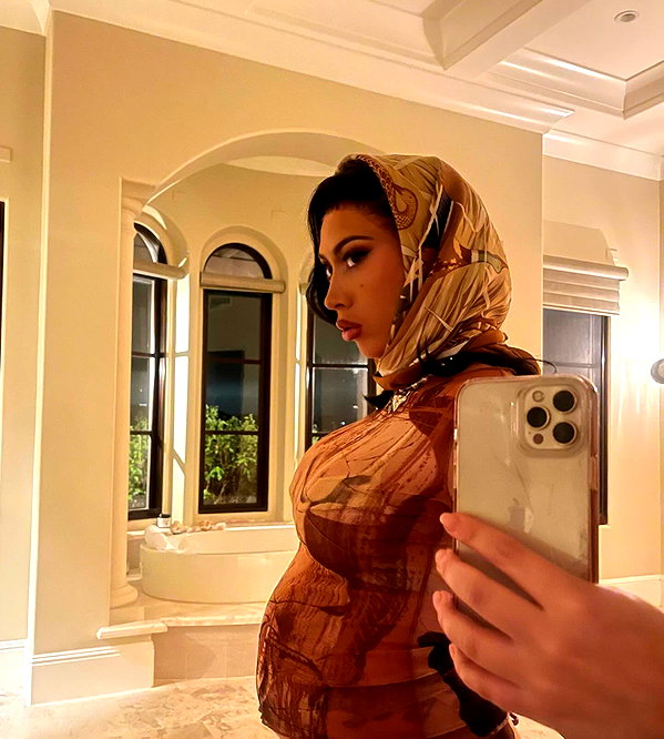 kaliuchis instagram image archive image