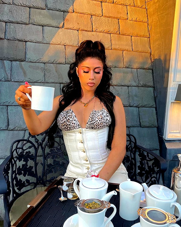 kaliuchis instagram image archive image