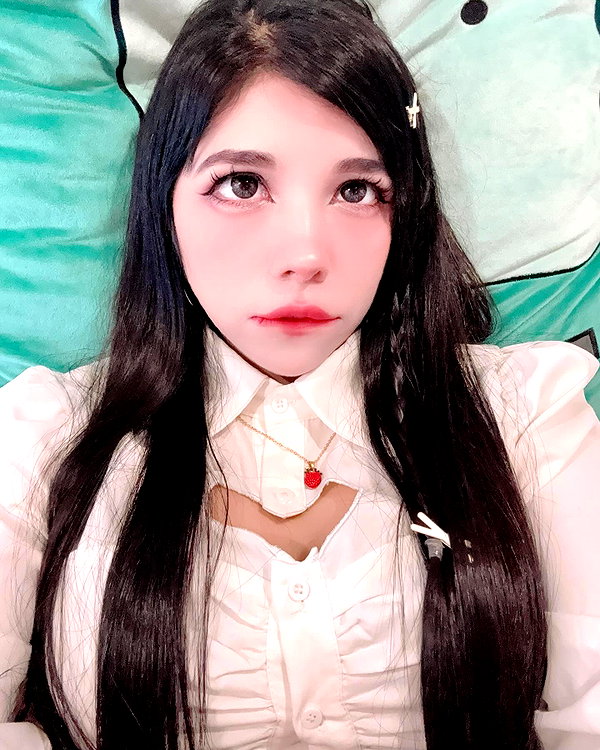 karemy.chi karemy.chi archive image