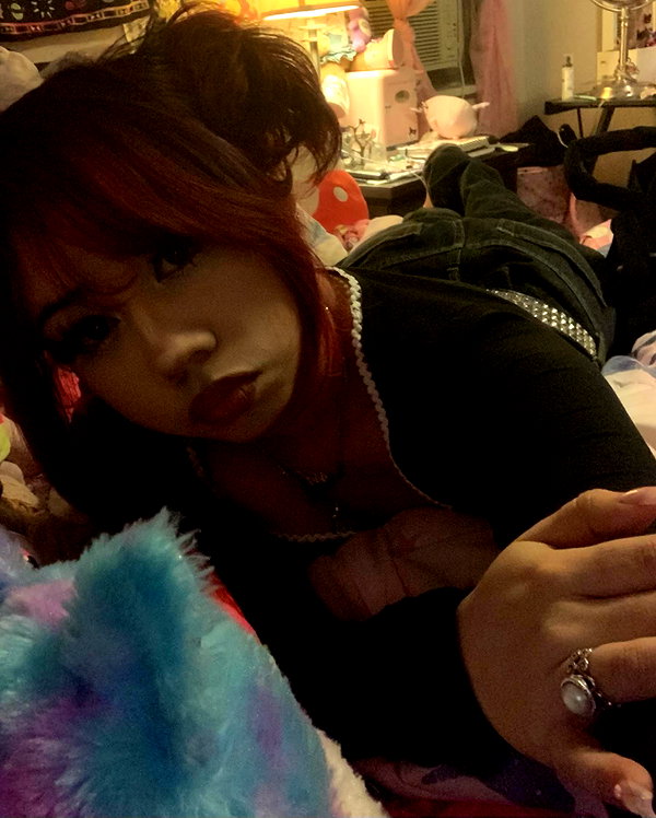 karis.gutz instagram image archive image