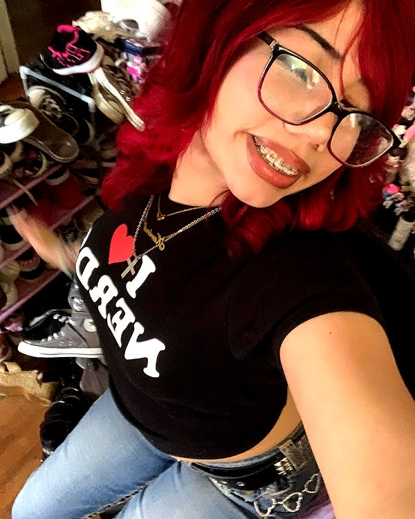 karis.gutz instagram image archive image
